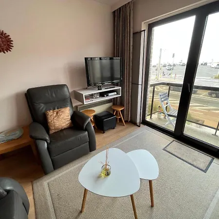Apartamento Frontaal Zeezicht In De Strandjutter