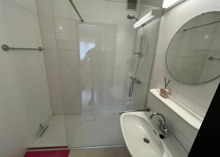 Frontaal Zeezicht In De Strandjutter Lägenhet