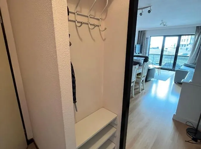 Frontaal Zeezicht In De Strandjutter Oostende